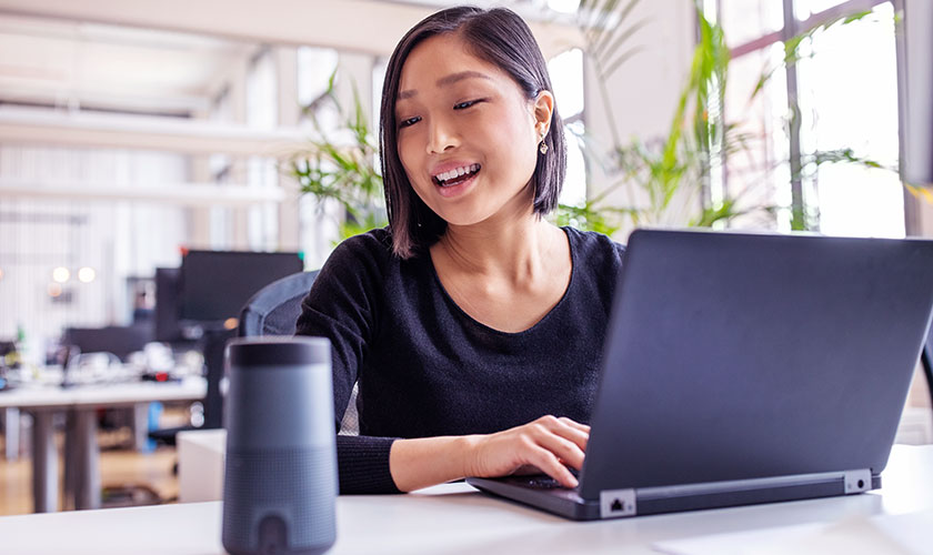 Como funcionam os assistentes inteligentes? - Dialogando